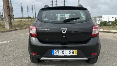 Dacia Sandero 2014 - 6900 EUR, 230000 km - 230000km - foto 4 de 22