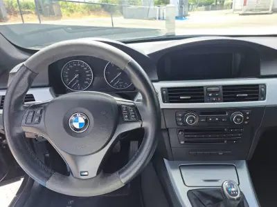 BMW 320 2008 - 13750 EUR, 258755 km - AUTO.MOTO.pt - 258755km - foto 13 de 35