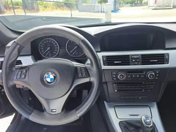 BMW 320 2008 - 13750 EUR, 258755 km - AUTO.MOTO.pt - 258755km - foto 13 de 35