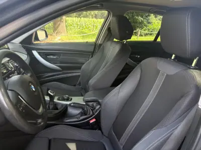 BMW 318 2016 - 15250 EUR, 172000 km - AUTO.MOTO.pt - 172000km - foto 4 de 27