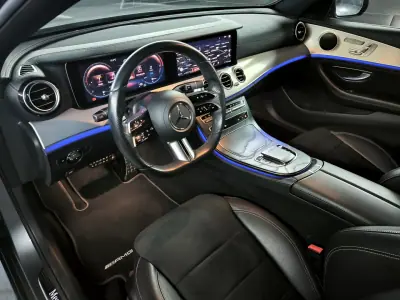 Mercedes-Benz E 300 2022 - 35950 EUR, 122245 km - AUTO.MOTO.pt - 122245km - foto 5 de 43