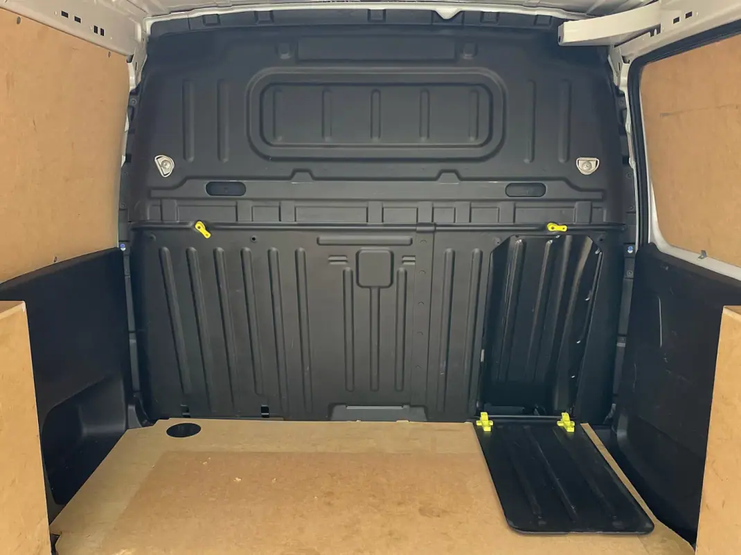 Opel Combo 2022 - 14450 EUR, 90000 km - AUTO.MOTO.pt - 90000km - foto 24 de 37