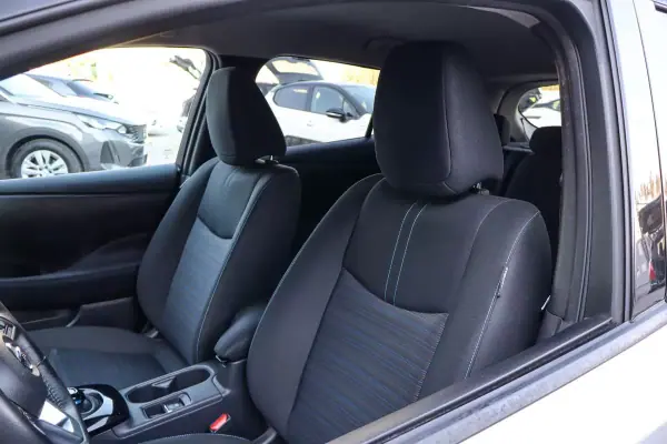 Nissan Leaf 2022 - 16500 EUR, 48298 km - AUTO.MOTO.pt - 48298km - foto 13 de 37