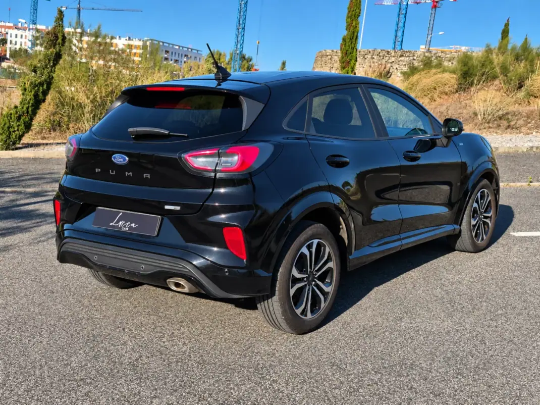 Ford Puma 2023 - 14990 EUR, 89773 km - 89773km - foto 4 de 22