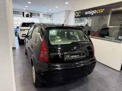 Citroën C3 2002 - 2450 EUR, 174144 km - AUTO.MOTO.pt - 174144km - foto 4 de 16