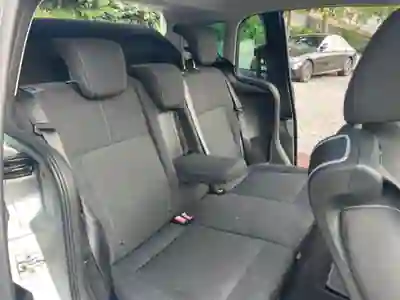 Ford B-Max 2017 - 10990 EUR, 137000 km - AUTO.MOTO.pt - 137000km - foto 10 de 12
