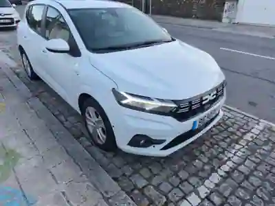Dacia Sandero 2023 — foto 4 de 11