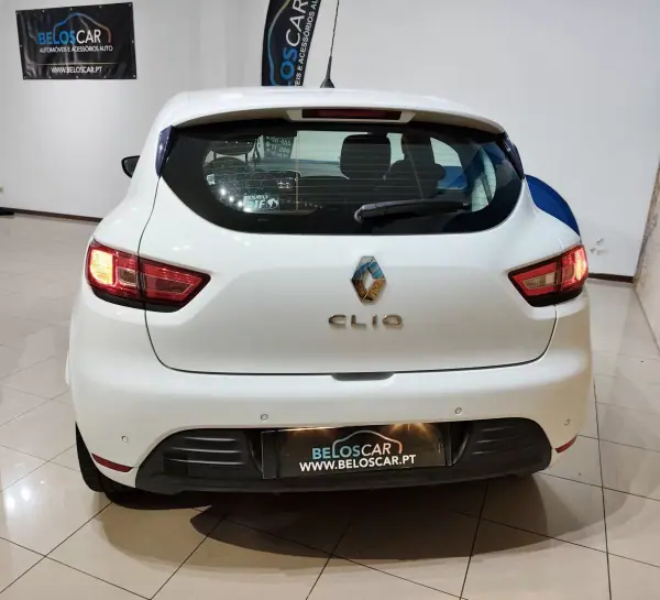 Renault Clio 2017 - 9950 EUR, 94000 km - AUTO.MOTO.pt - 94000km - foto 7 de 22
