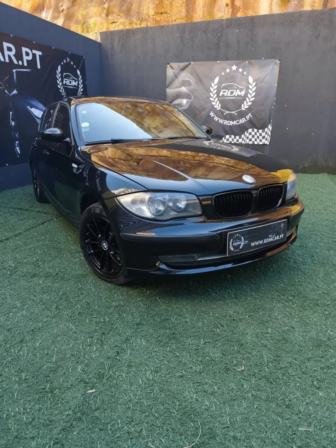 BMW 118 2008 - 7350 EUR, 221000 km - AUTO.MOTO.pt - 221000km - foto 1 de 11