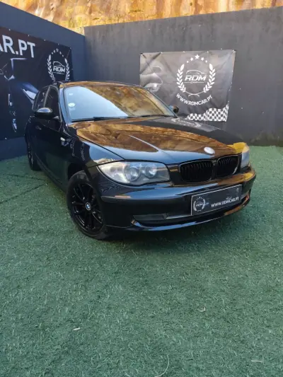 BMW 118 2008 - 221000km