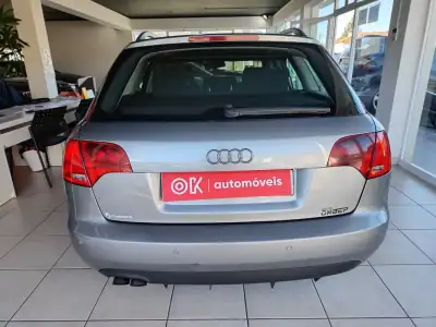 Audi A4 Avant 2006 - 7350 EUR, 292800 km - AUTO.MOTO.pt - 292800km - foto 9 de 38