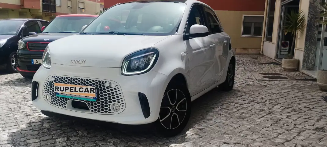 Smart ForFour 2021 - 14500 EUR, 24431 km - AUTO.MOTO.pt - 24431km - foto 1 de 25