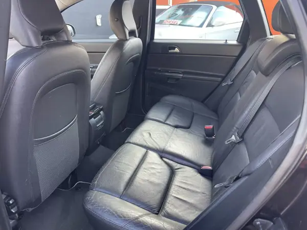 Volvo V50 2012 - 8950 EUR, 162462 km - AUTO.MOTO.pt - 162462km - foto 9 de 12