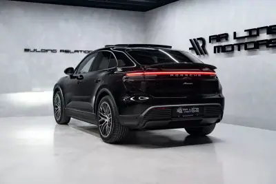 Porsche Macan 2026 - 89950 EUR, 6500 km - 6500km - foto 11 de 60