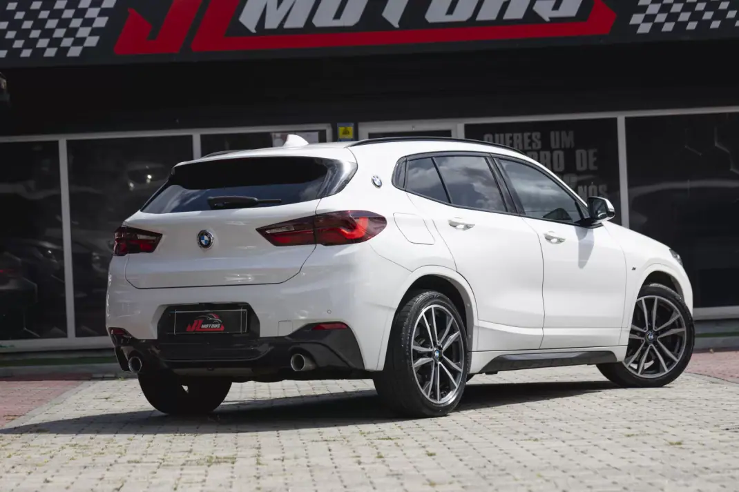 BMW X2 2021 - 29900 EUR, 128980 km - 128980km - foto 24 de 32