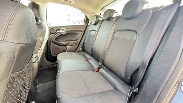 Fiat 500X 2018 - 14490 EUR, 156000 km - AUTO.MOTO.pt - 156000km - foto 5 de 6