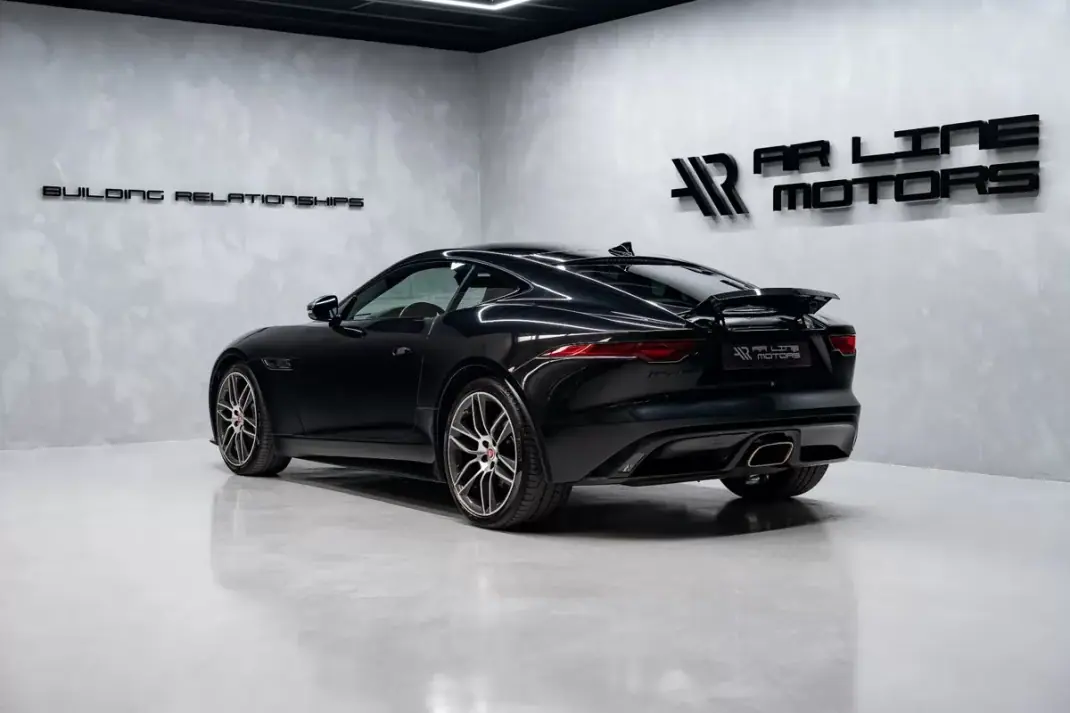 Jaguar F-Type 2021 - 57950 EUR, 36000 km - AUTO.MOTO.pt - 36000km - foto 9 de 46