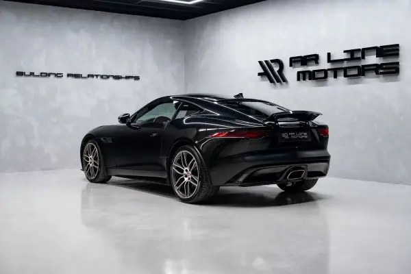 Jaguar F-Type 2021 - 55950 EUR, 36000 km - AUTO.MOTO.pt - 36000km - foto 9 de 46