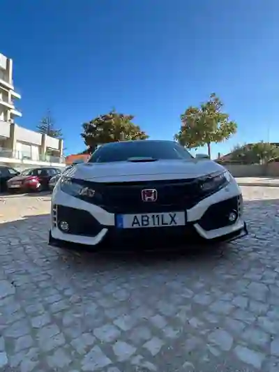 Honda Civic 2020 - 43800 EUR, 78400 km - foto 3 de 15