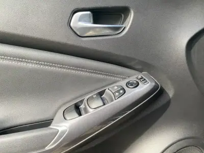 Nissan Juke 2023 - 17900 EUR, 81920 km - AUTO.MOTO.pt - 81920km - foto 14 de 18