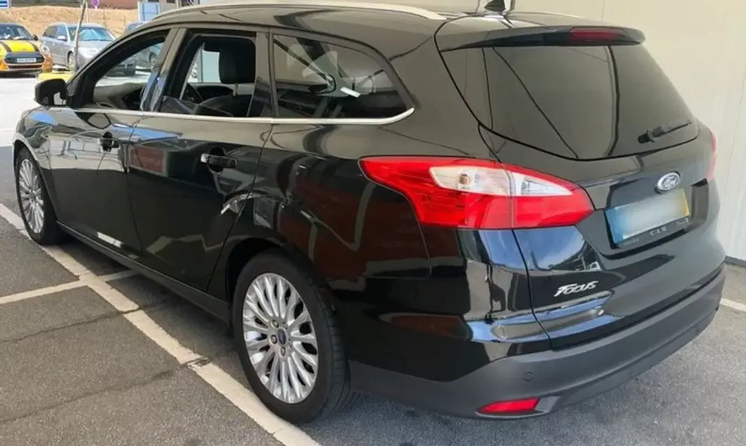 Ford Focus SW 2011 - 7490 EUR, 159718 km - 159718km - foto 11 de 14