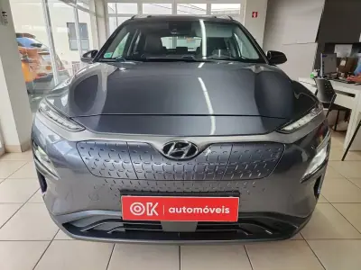 Hyundai Kauai 2019 - 19750 EUR, 111500 km - AUTO.MOTO.pt - 111500km - foto 3 de 35