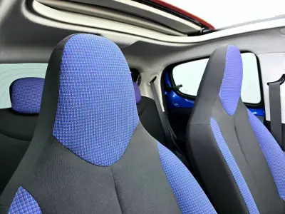 Citroën C1 2018 - 9900 EUR, 84800 km - AUTO.MOTO.pt - 84800km - foto 34 de 40