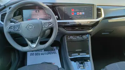 Opel Grandland 2024 - 25750 EUR, 30453 km - 30453km - foto 7 de 19