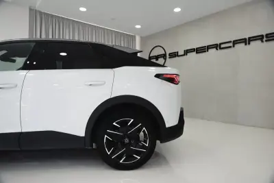 Peugeot 3008 2025 - 32950 EUR, 43000 km - AUTO.MOTO.pt - 43000km - foto 9 de 46