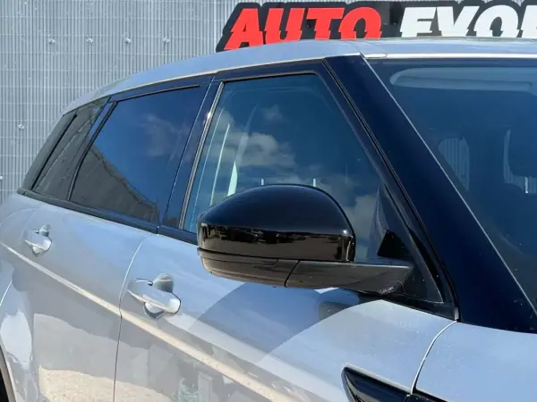Land Rover Range Rover Evoque 2018 - 19450 EUR, 129900 km - AUTO.MOTO.pt - 129900km - foto 14 de 34