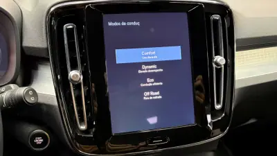Volvo XC 40 2023 - 29970 EUR, 57000 km - AUTO.MOTO.pt - 57000km - foto 35 de 46