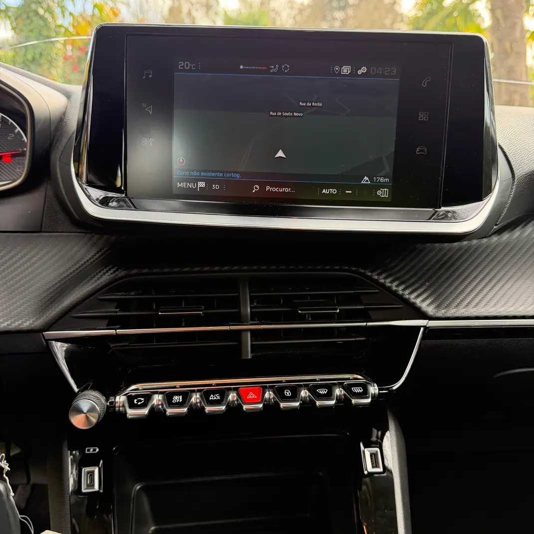 Peugeot 208 2022 - 13990 EUR, 50 km - AUTO.MOTO.pt - 50km - foto 7 de 14