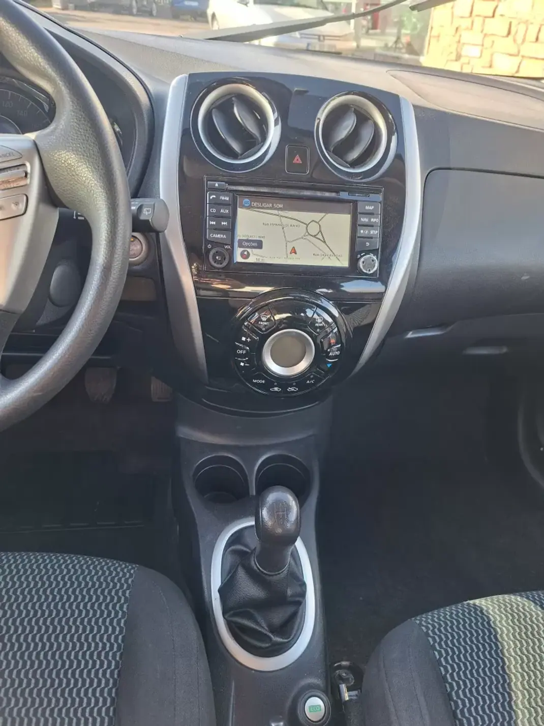 Nissan Note 2014 - 6350 EUR, 172567 km - AUTO.MOTO.pt - 172567km - foto 5 de 21