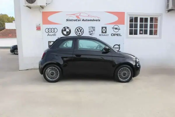Fiat 500e C 2022 - 19980 EUR, 10413 km - AUTO.MOTO.pt - 10413km - foto 8 de 39