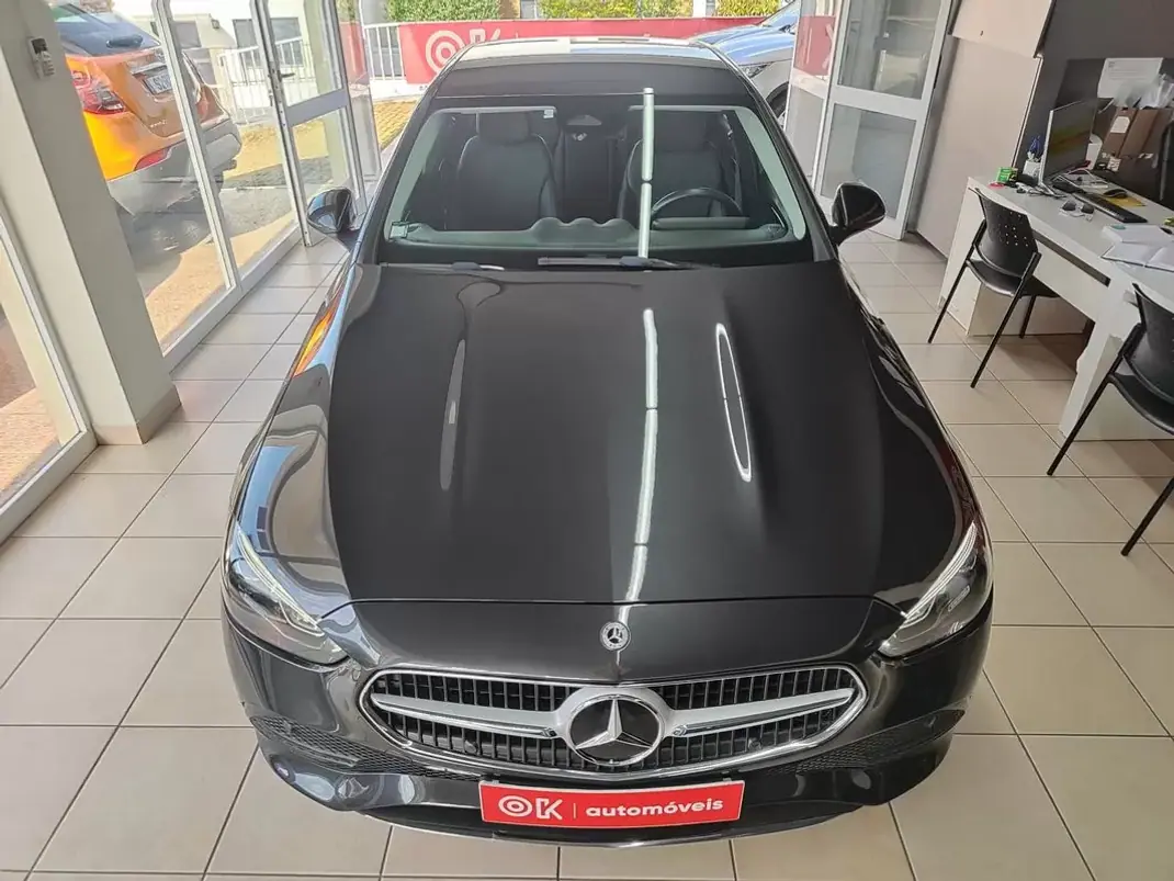 Mercedes-Benz C 220 2022 - 38600 EUR, 48000 km - AUTO.MOTO.pt - 48000km - foto 4 de 41
