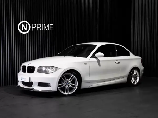 BMW 120 d Aut. Limited Edition Lifestyle c/ M Sport Pack 2008 Diesel — 230 000 km BMW 120 d Aut. Limited Edition Lifestyle c/ M Sport Pack 2008 Diesel