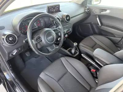 Audi A1 Sportback 2018 - 15990 EUR, 146169 km - AUTO.MOTO.pt - 146169km - foto 13 de 23