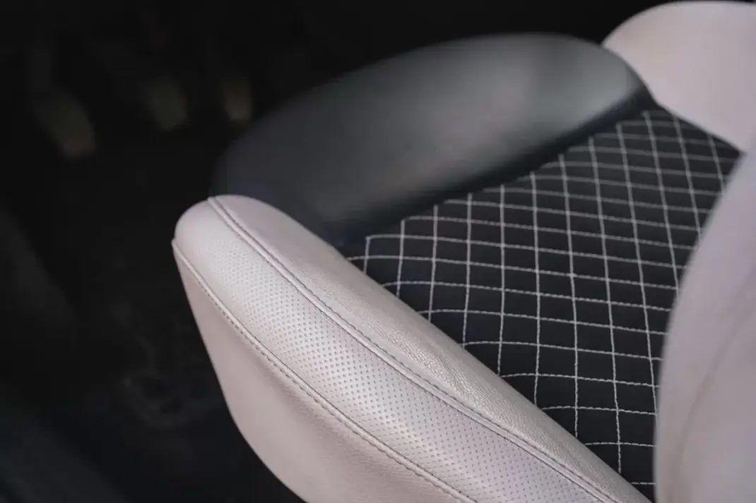 Fiat 500 2021 - 9999 EUR, 108000 km - AUTO.MOTO.pt - 108000km - foto 15 de 28