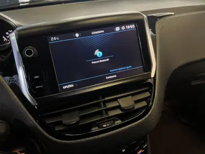 Peugeot 2008 2017 - 10990 EUR, 95000 km - 95000km - foto 20 de 43