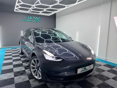 Tesla Model 3 2020 - 24500 EUR, 110500 km - AUTO.MOTO.pt - 110500km - foto 4 de 18