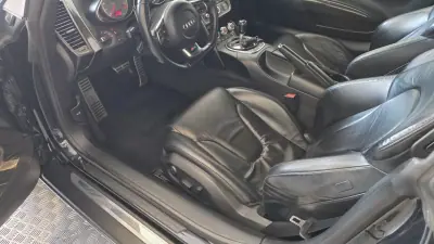 Audi R8 Coupé 2008 - 69500 EUR, 124927 km - AUTO.MOTO.pt - 124927km - foto 38 de 53