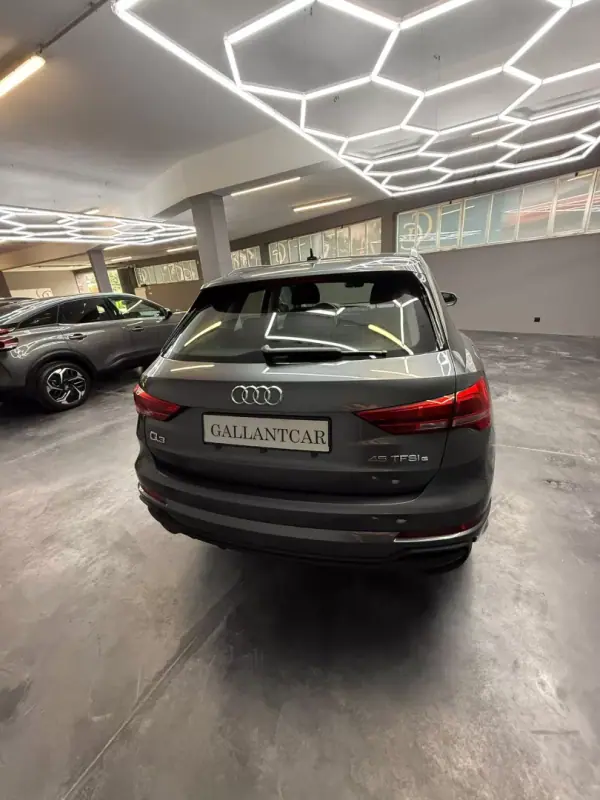 Audi Q3 2023 - 29800 EUR, 81600 km - AUTO.MOTO.pt - 81600km - foto 21 de 24