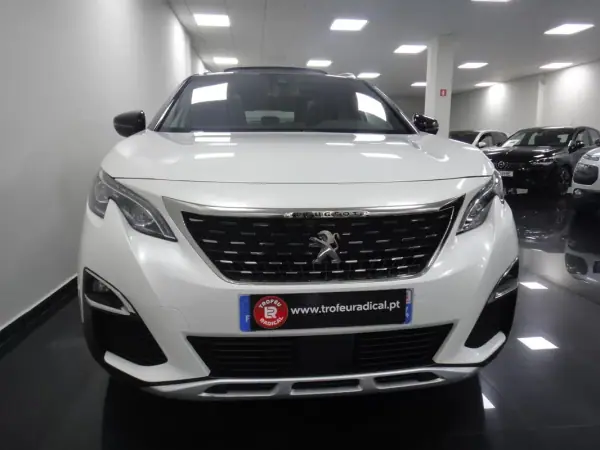 Peugeot 3008 2020 - 19500 EUR, 78000 km - AUTO.MOTO.pt - 78000km - foto 3 de 37