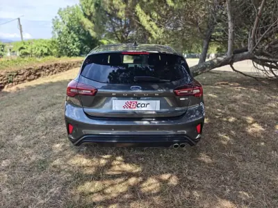 Ford Focus 2023 - 17990 EUR, 75650 km - AUTO.MOTO.pt - 75650km - foto 3 de 39