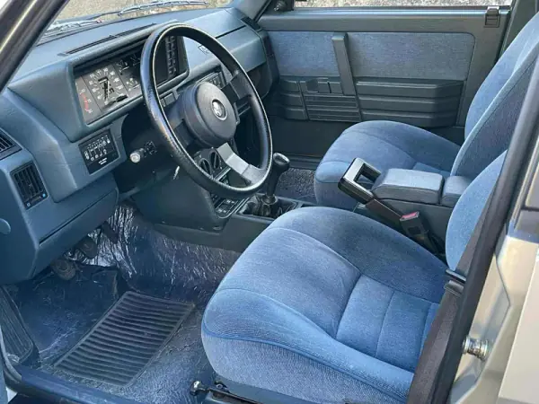 Alfa Romeo 90 1988 - 18900 EUR, 27700 km - AUTO.MOTO.pt - 27700km - foto 24 de 60