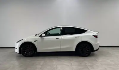 Tesla Model Y 2022 - 36500 EUR, 138000 km - foto 4 de 16