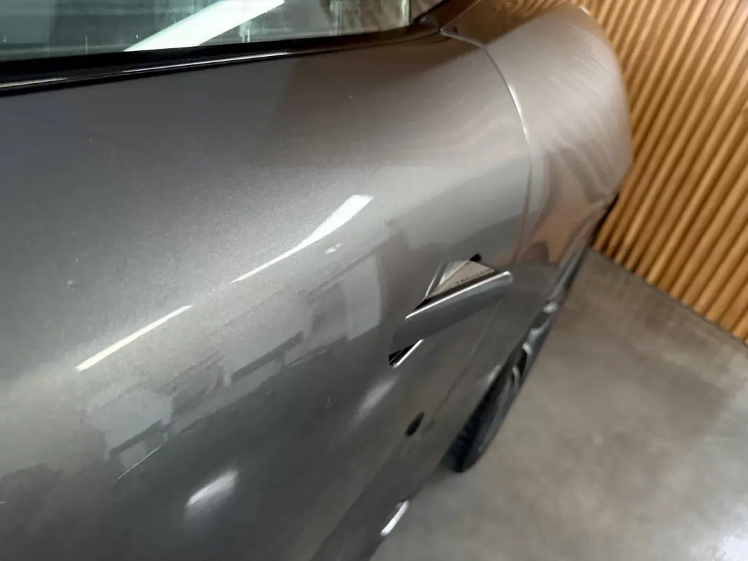 Jaguar F-Type 2018 - 46000 EUR, 64300 km - AUTO.MOTO.pt - 64300km - foto 23 de 135