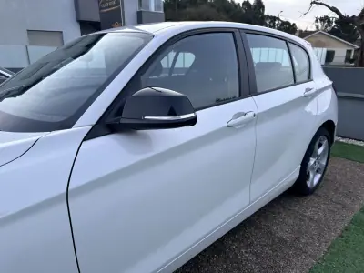 BMW 118 2013 - 13900 EUR, 160000 km - AUTO.MOTO.pt - 160000km - foto 21 de 61