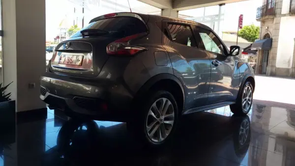 Nissan Juke 2017 - 13949 EUR, 78407 km - AUTO.MOTO.pt - 78407km - foto 4 de 18