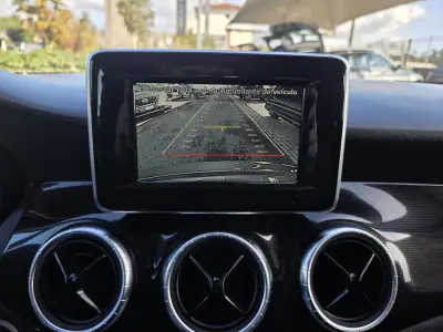 Mercedes-Benz CLA 180 2014 - 17990 EUR, 134000 km - AUTO.MOTO.pt - 134000km - foto 30 de 34